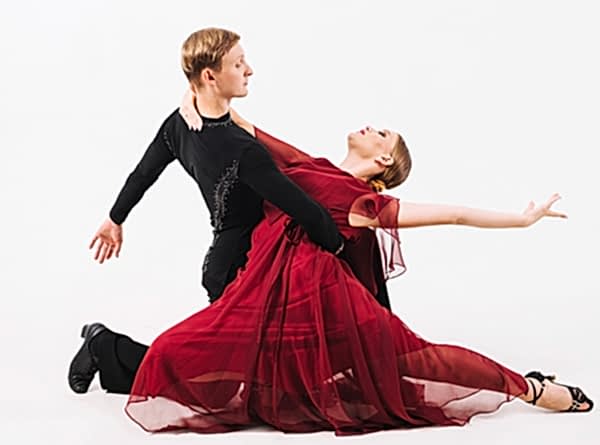 Dans Etmenin Faydaları: Zihinsel ve Fiziksel Sağlığınıza Etkileri